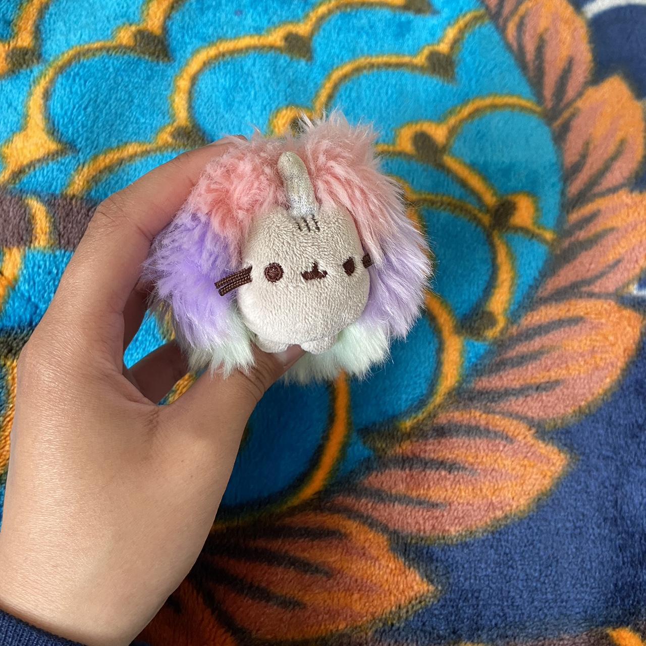 pusheen unicorn keychain