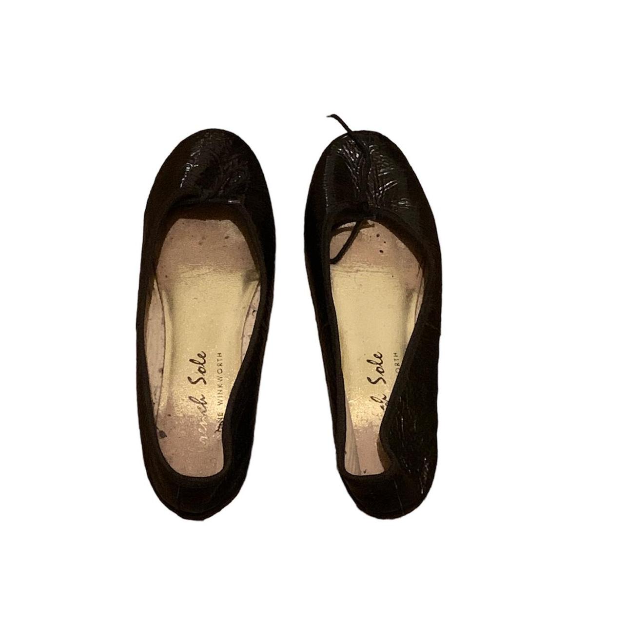 Women's Black Ballet-shoes | Depop