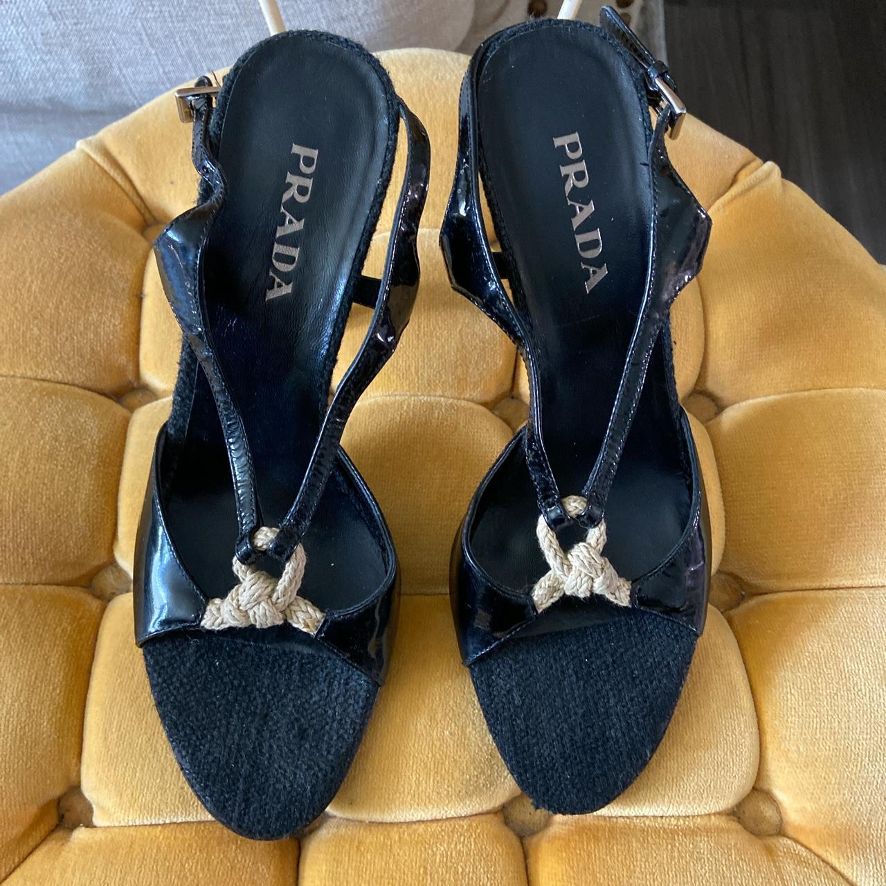 Prada vero sale cuoio sandals