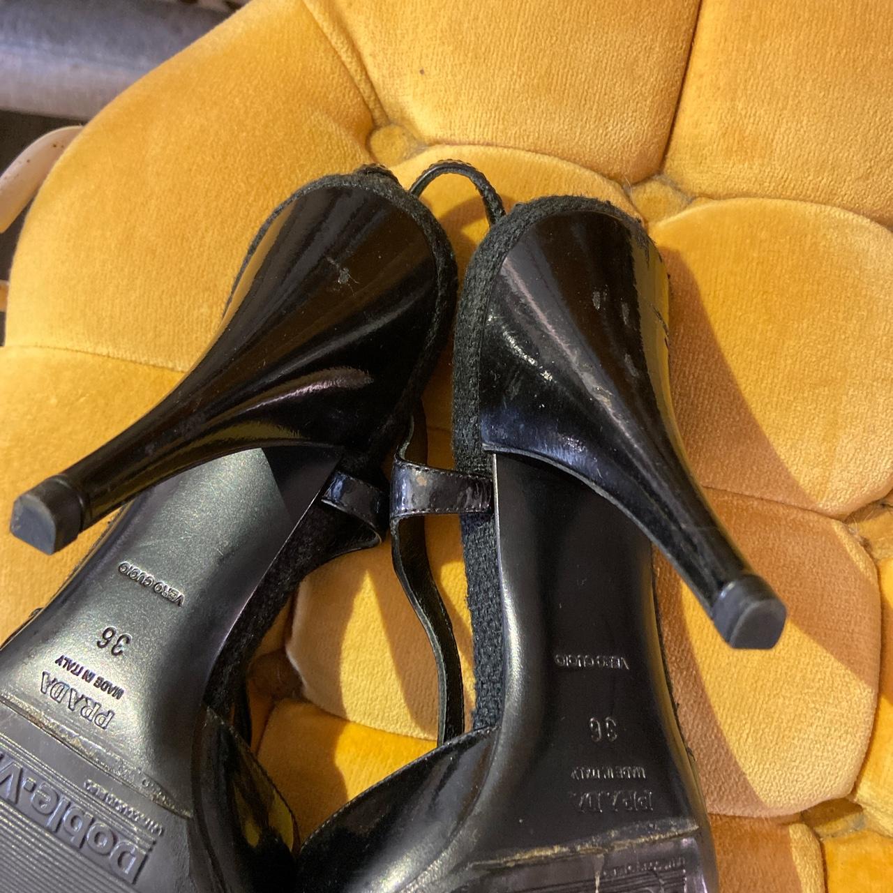 Prada vero sale cuoio sandals