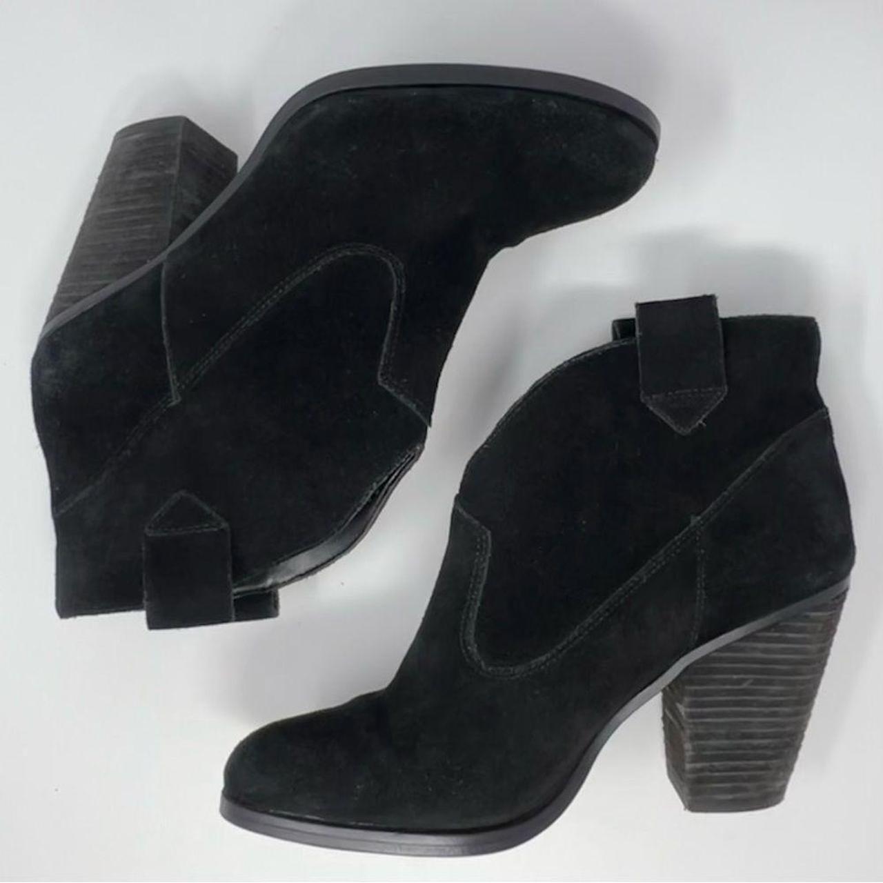 Vince camuto sale hadrien ankle bootie