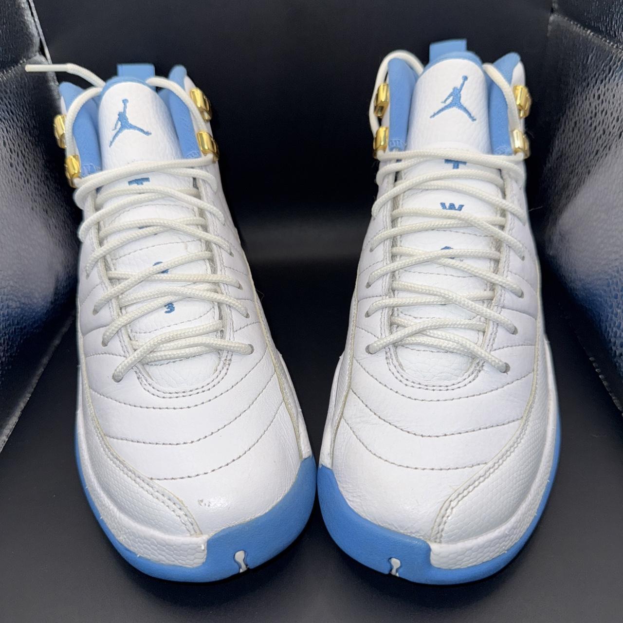 item listed by sneakerzrus25