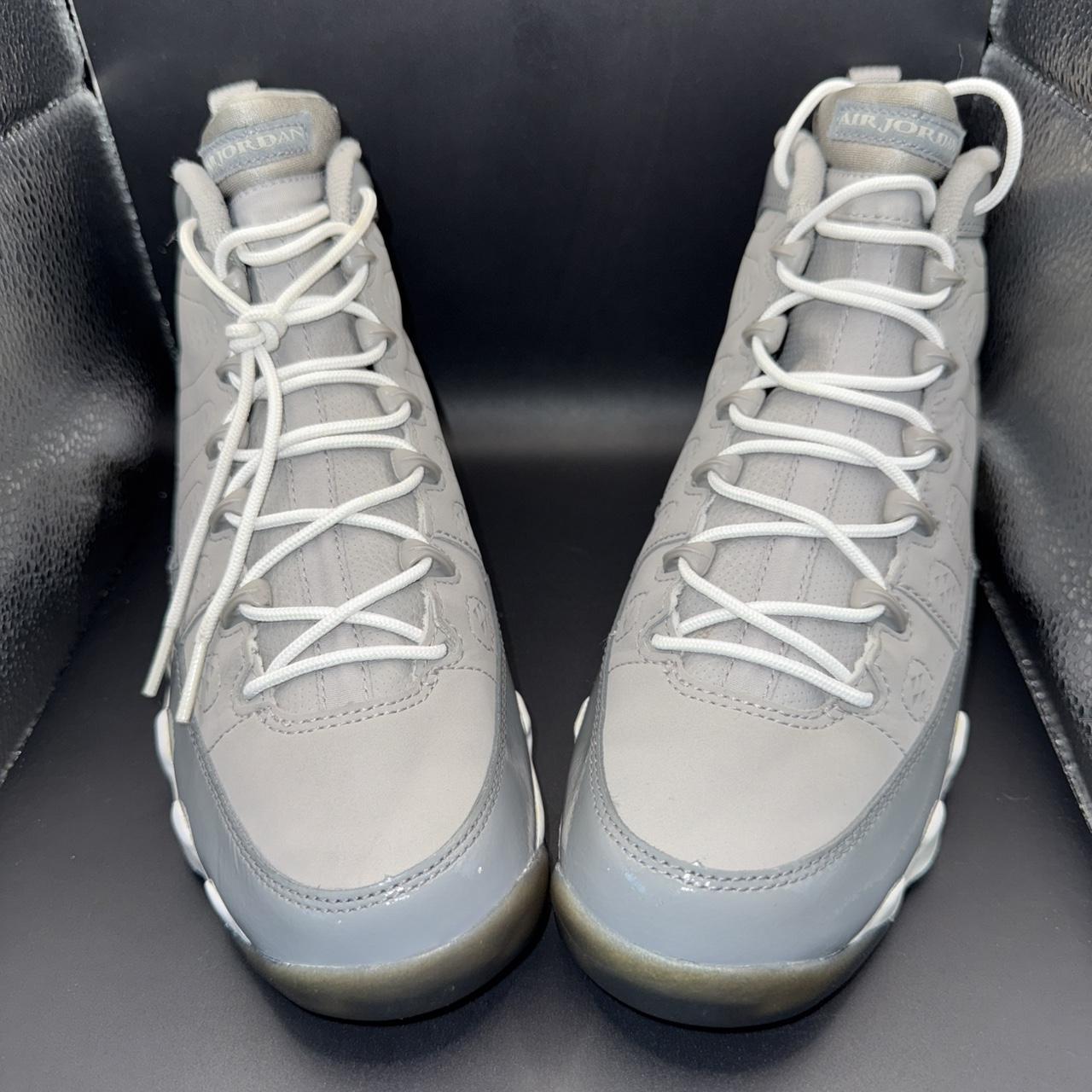 item listed by sneakerzrus25