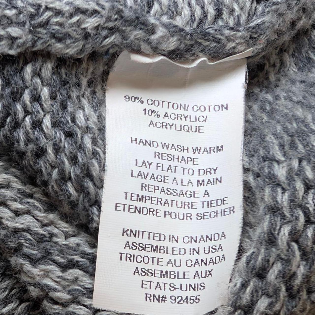 Source Unknown Women's Sweater - Grey/Red - S – S… - image 6