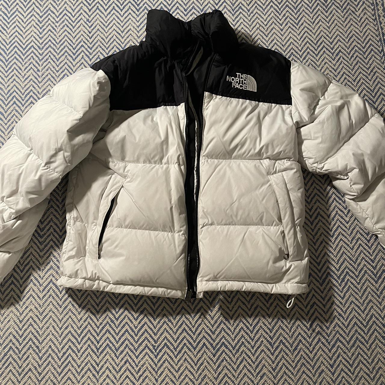 The North Face Men's White Coat | Depop