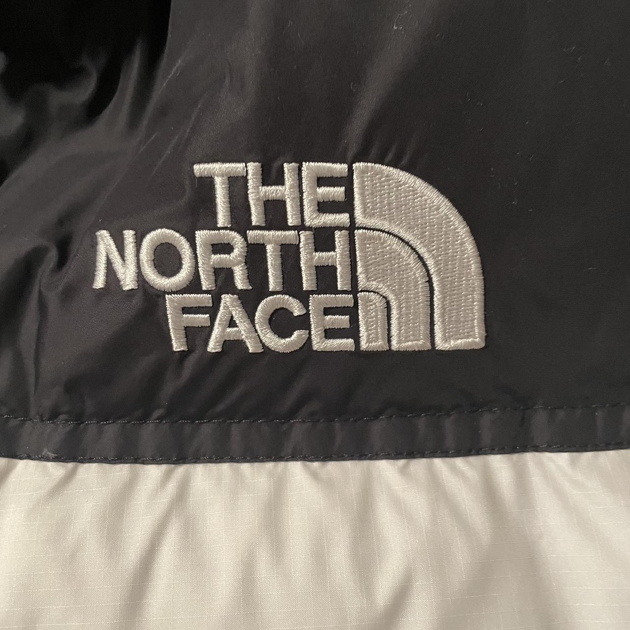 The North Face Men's White Coat | Depop