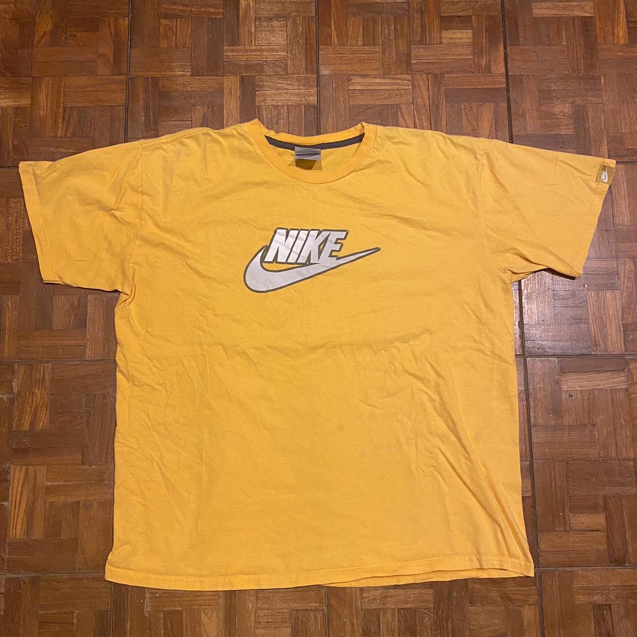 Nike Men's Yellow and Grey T-shirt | Depop