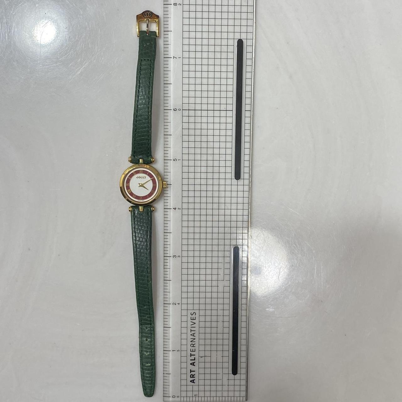Gucci Women's Green and Red Watch (4)