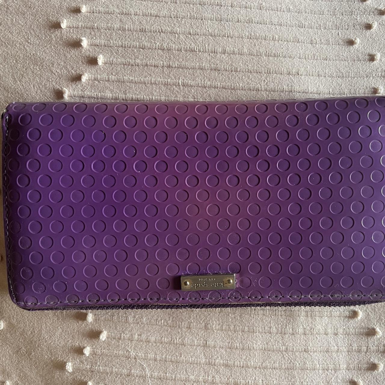 Kate Spade large continental sip around wallet. Depop