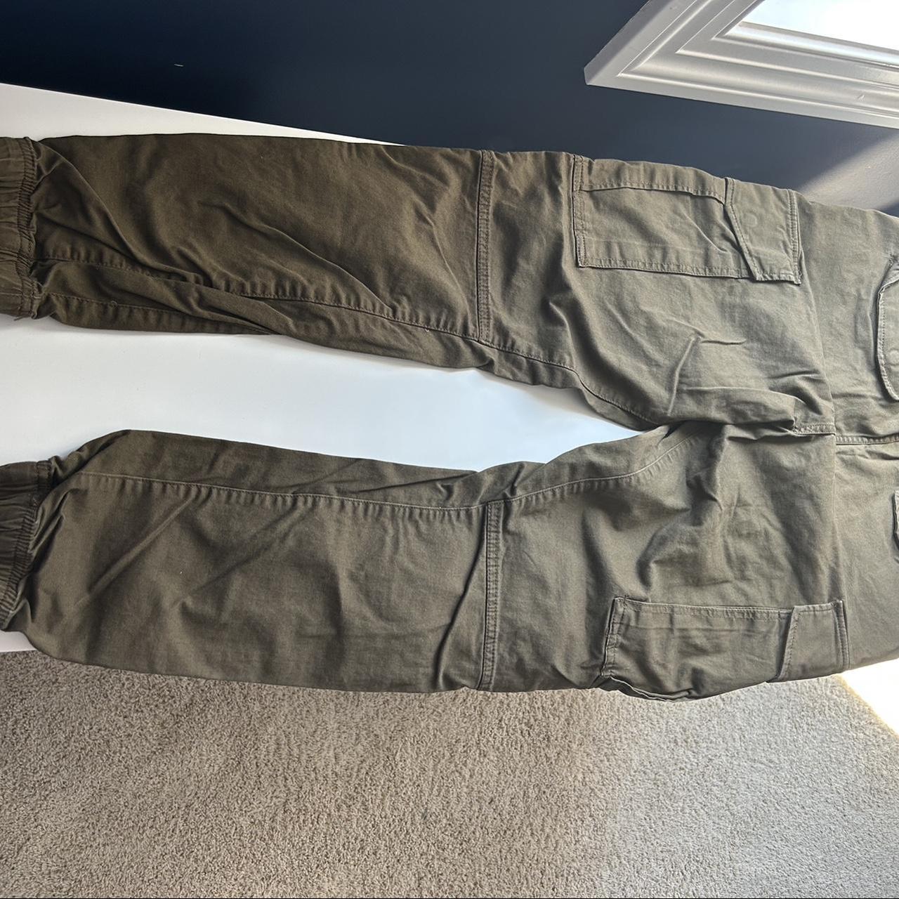 H&M cargo pants worn once size men’s small Depop