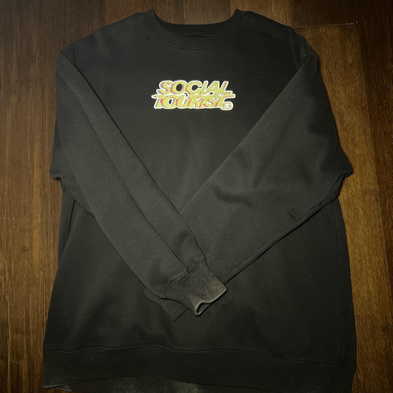 Black iridescent social tourist crewneck