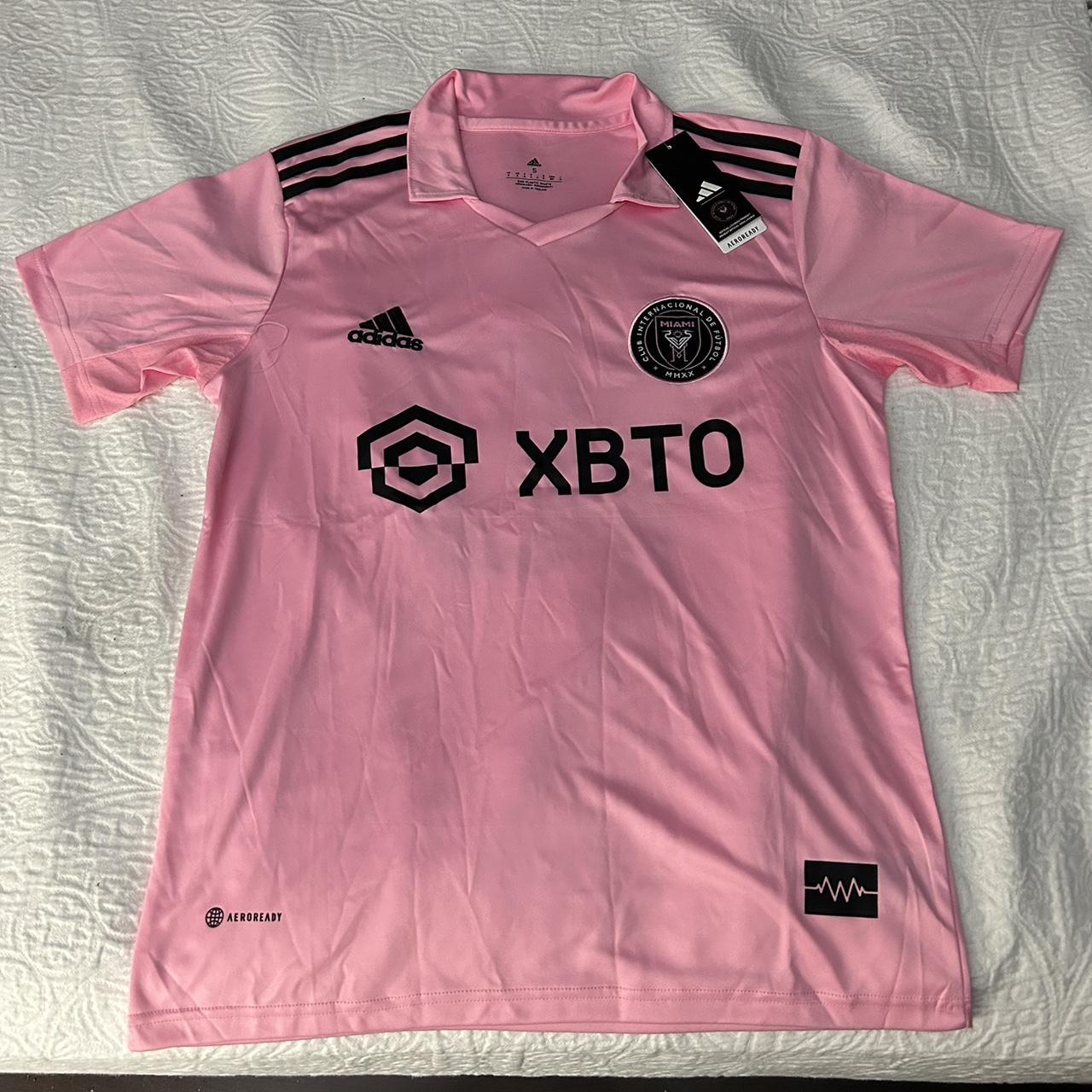 Pink Inter Miami Messi Jersey Size: S (would fit a M... - Depop