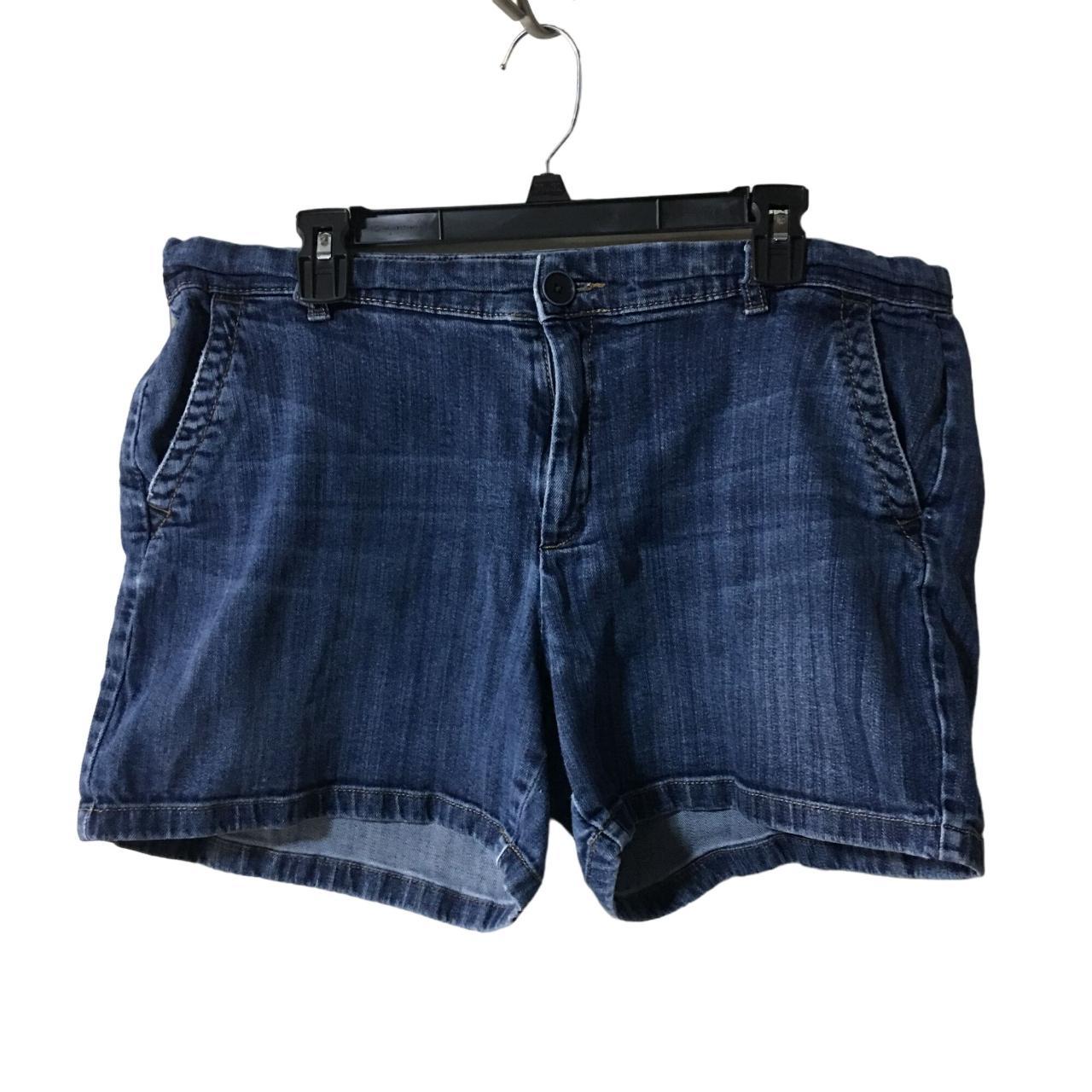 Liz claiborne denim shorts on sale