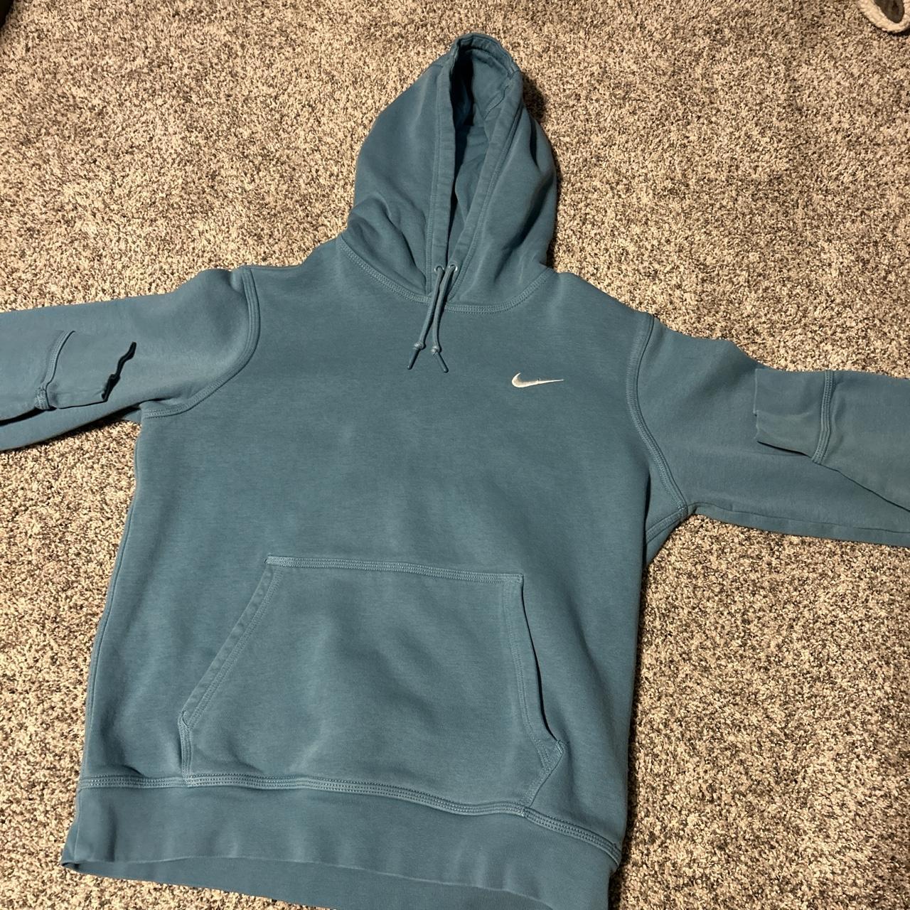 mens light blue nike sweatshirt