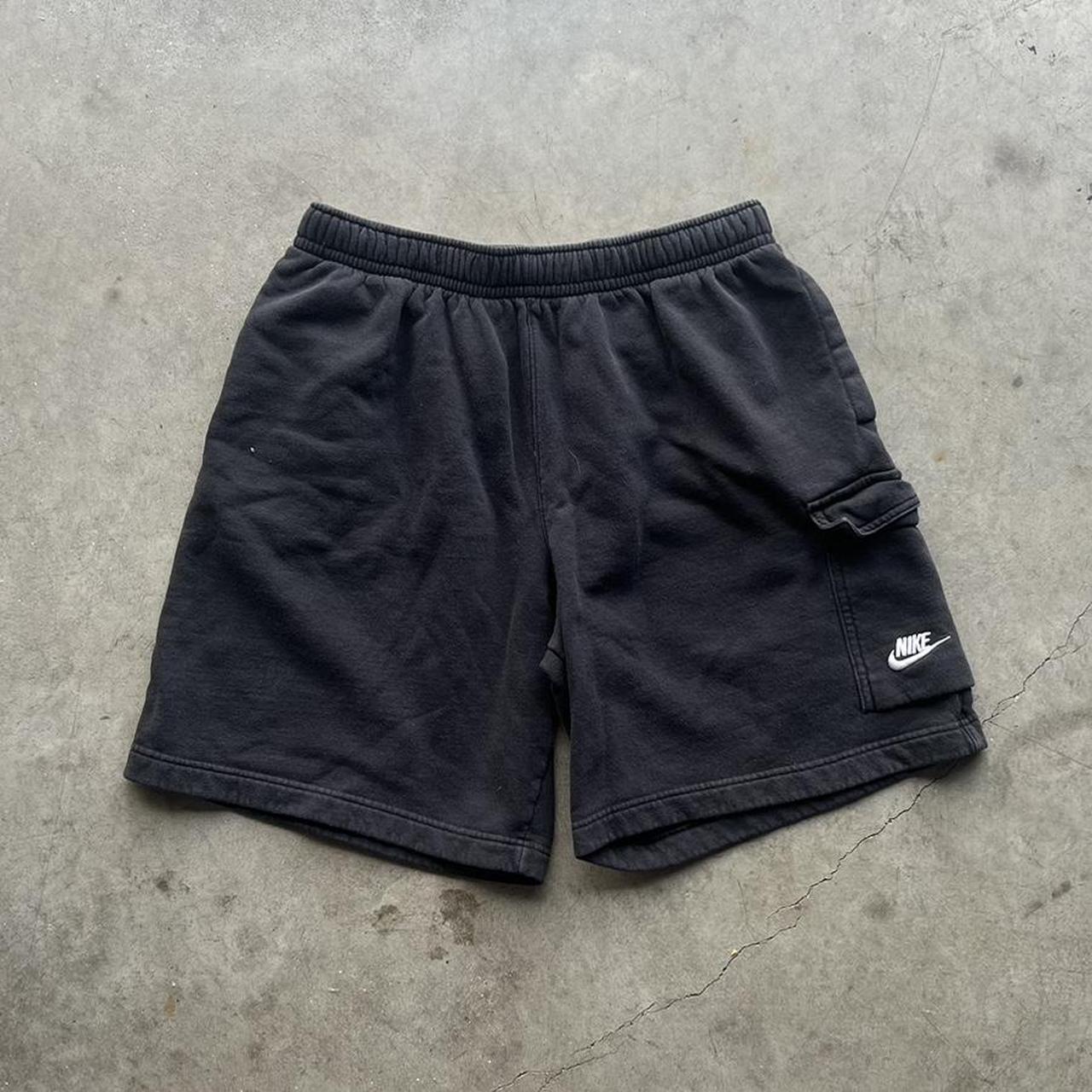 modern nike pocket shorts 🔥🔥 -size L, no... - Depop