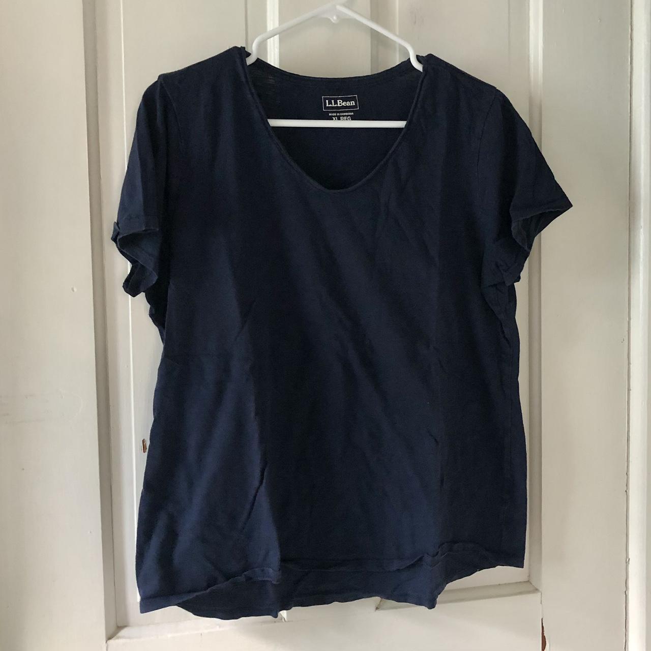 LL Bean navy top / shirt / t-shirt ~ size extra... - Depop