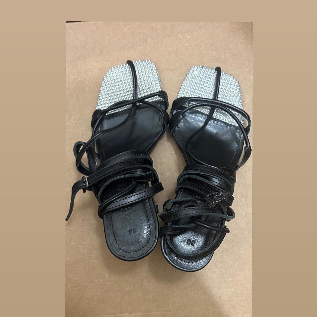 ANOKHI Women's Black Sandals (2)