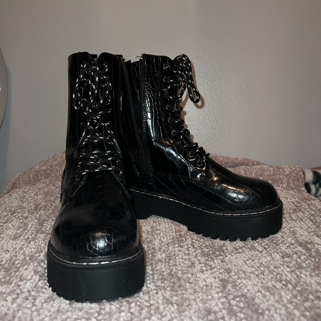 Fashion Nova Women's Black Boots | Depop