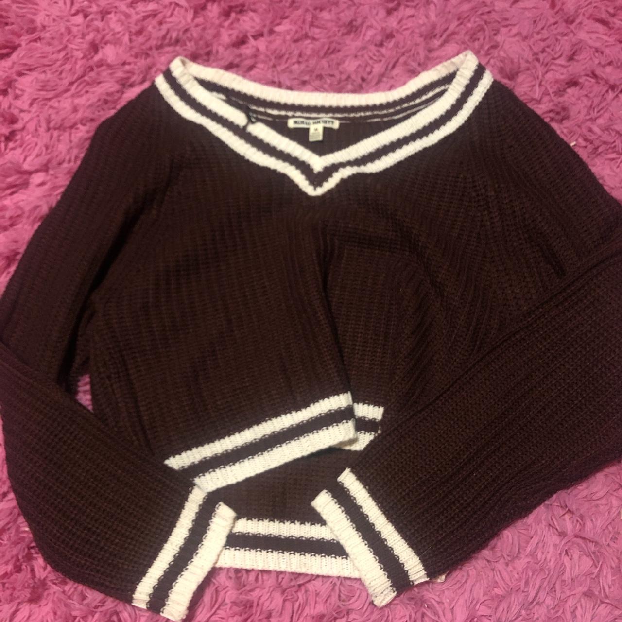 maroon cropped sweater brand Belks size Medium... Depop