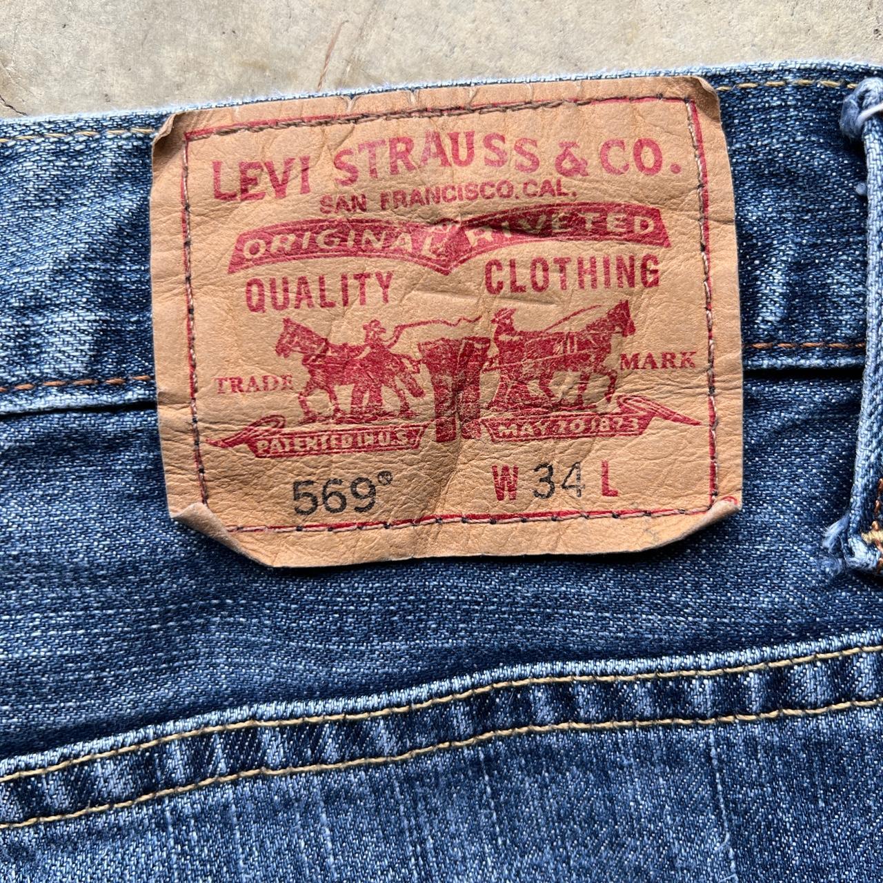 Levi's Men's Navy Shorts | Depop