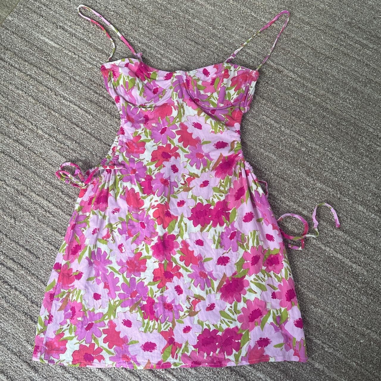 Isabelle's Cabinet Women's Pink and Green Dress | Depop