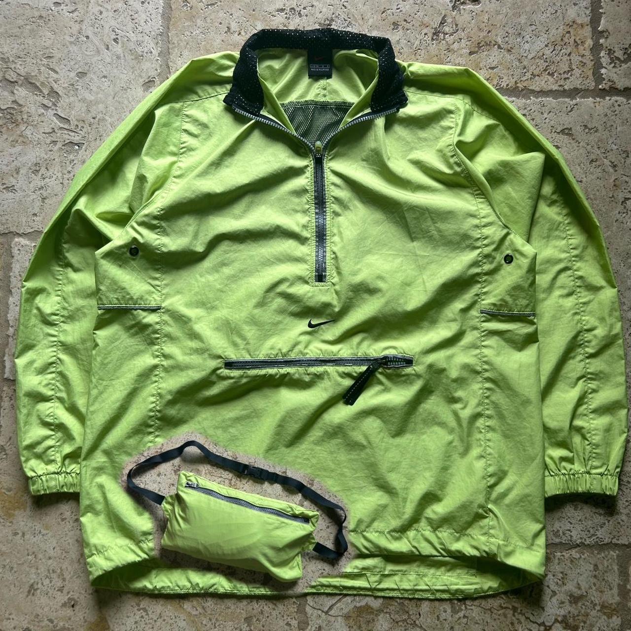 Vintage 00s Y2K Nike Lightweight Jacket Turns into. Depop