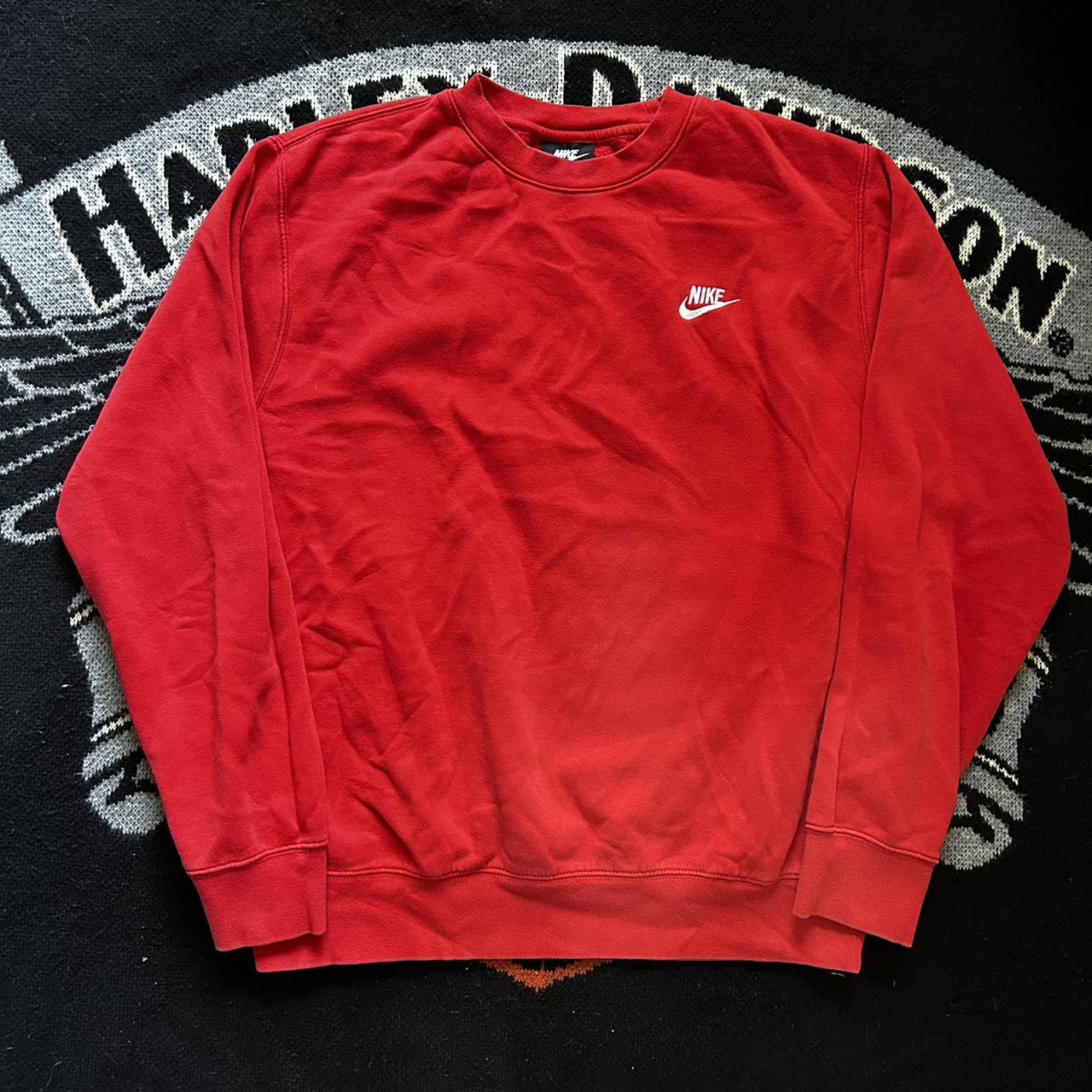 mens red nike crewneck sweatshirt