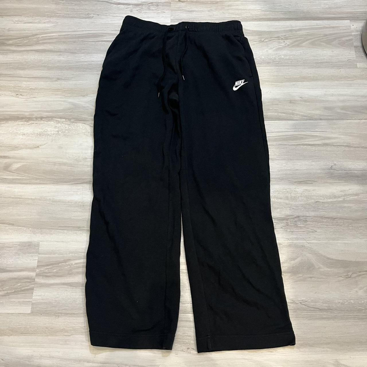 misses nike sweatpants