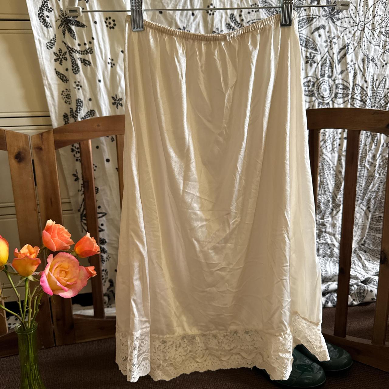 Women's Skirt - White/Cream - S – vintage cream/w… - image 2