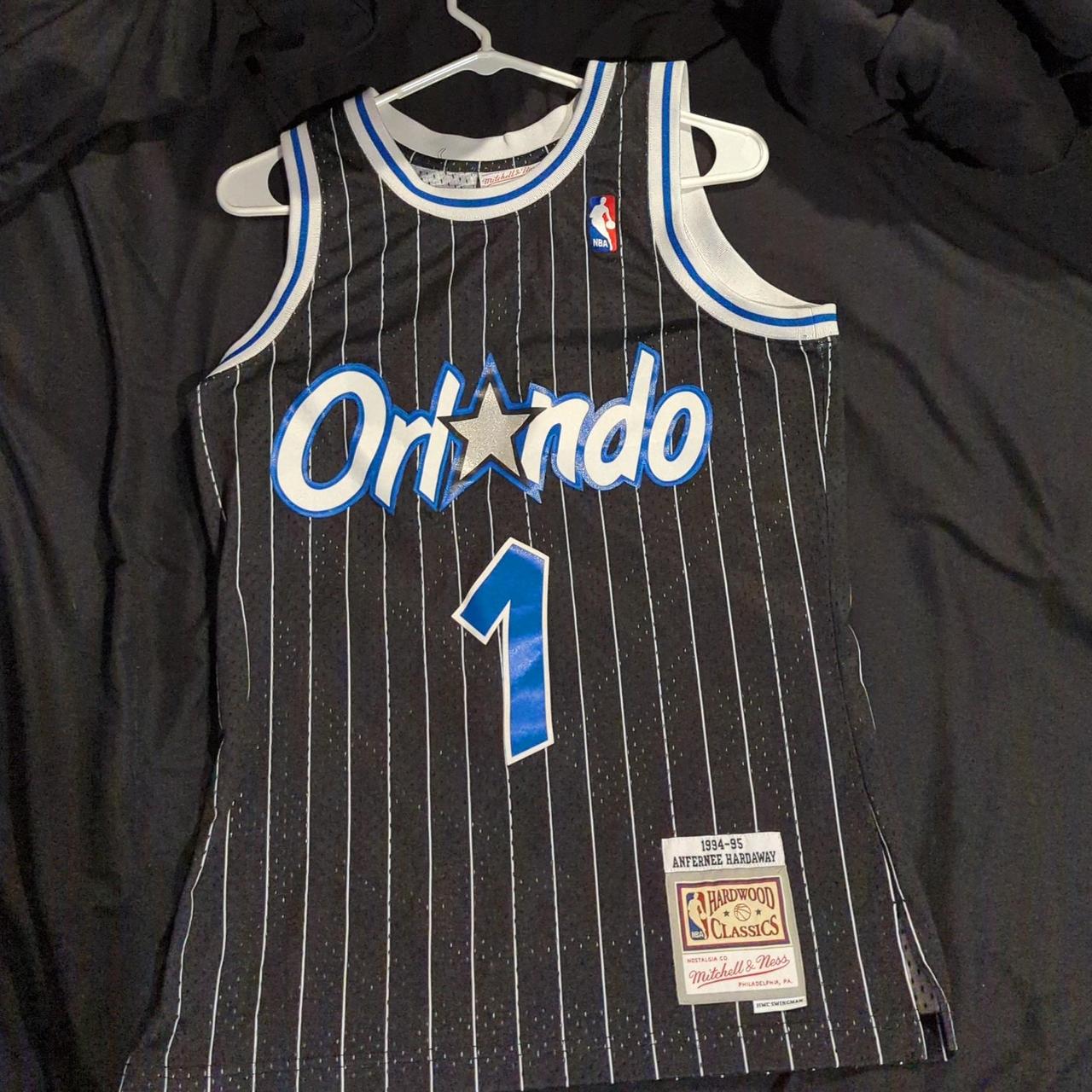 A Penny Hardaway Phoenix Suns jersey in size 2XL is - Depop