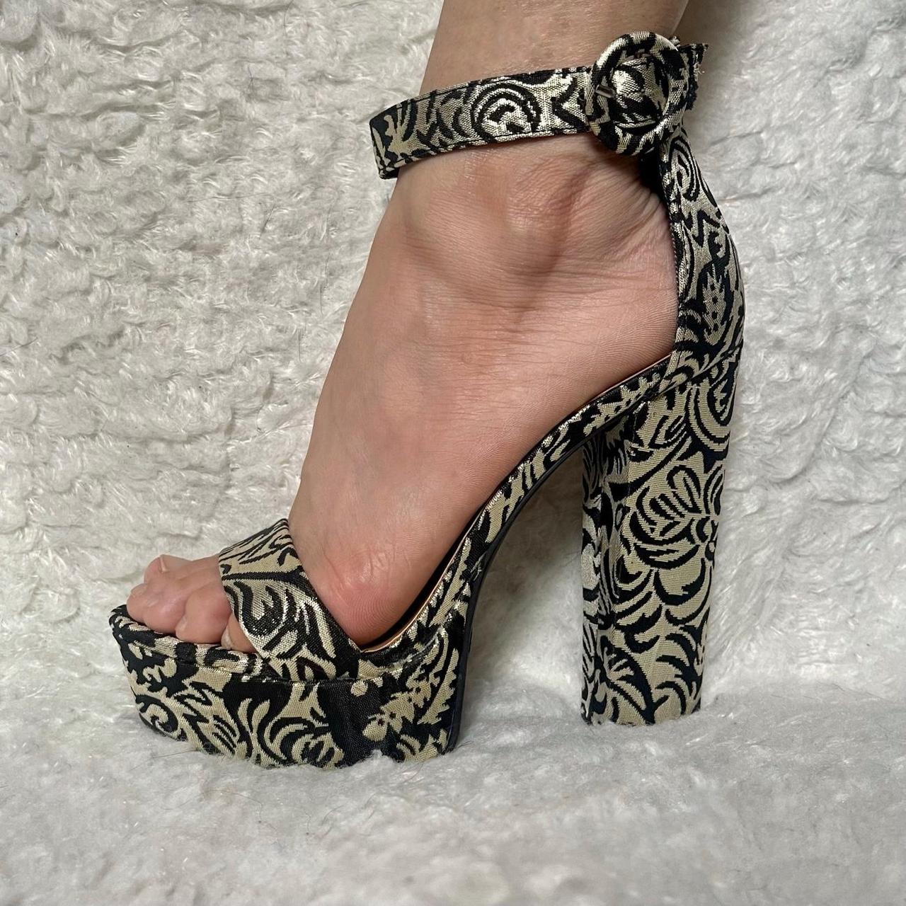 bamboo leopard sandals