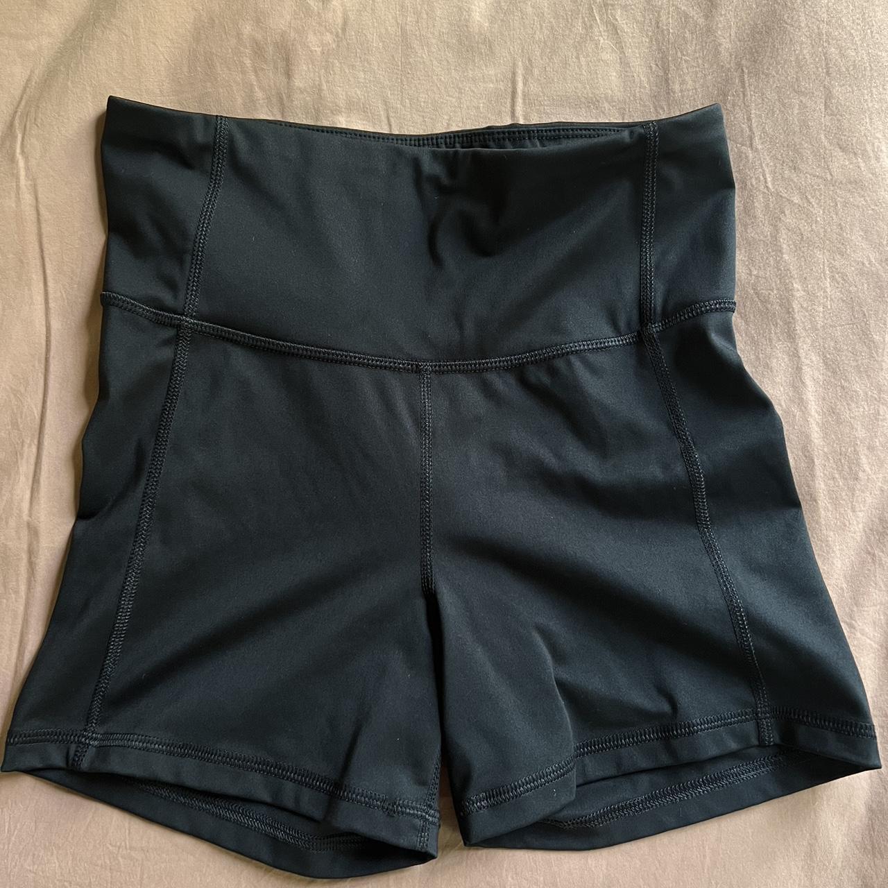 Target Women's Black Shorts | Depop