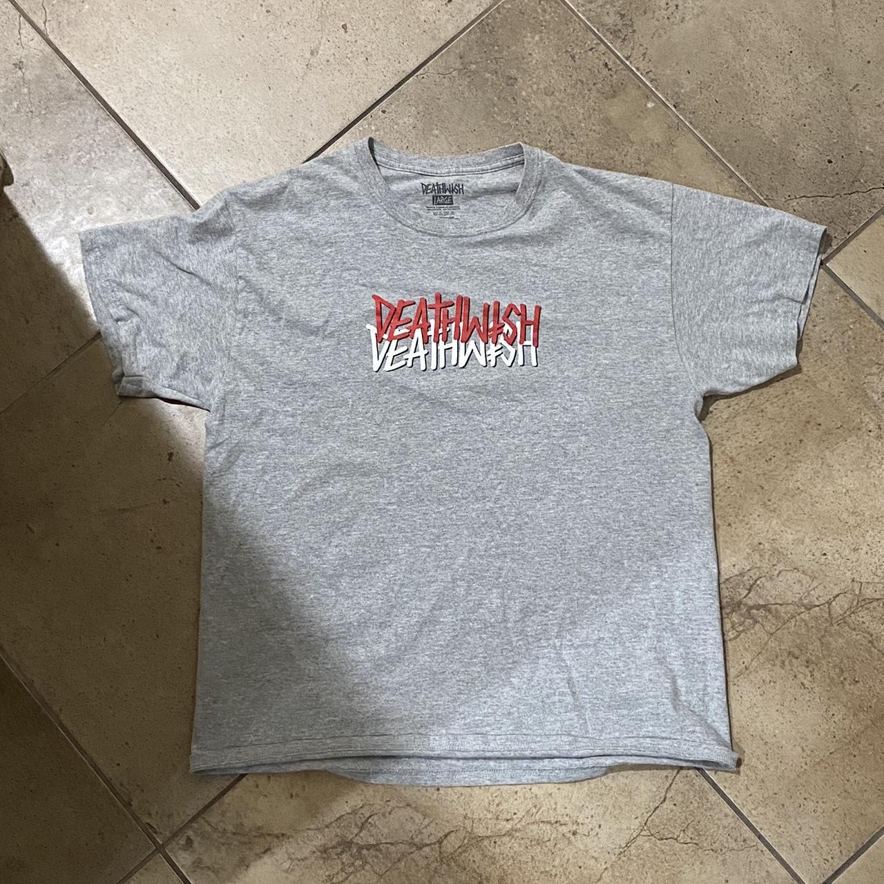 Men's Grey and Red T-shirt | Depop