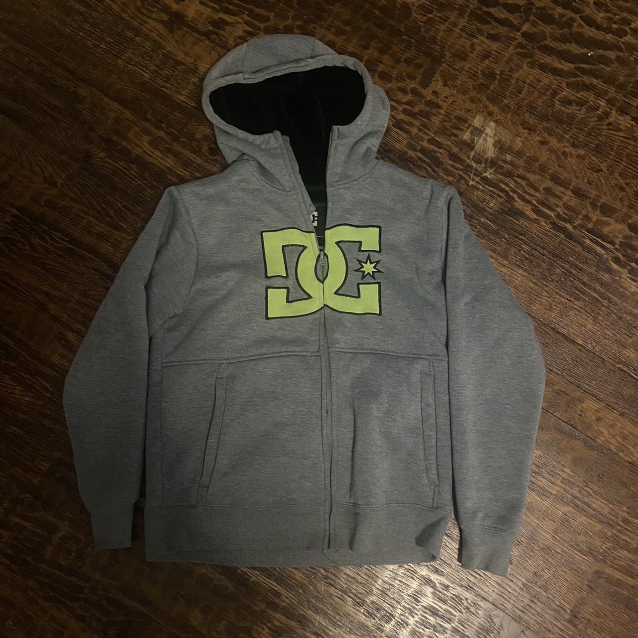 Dc best sale shoes hoodie