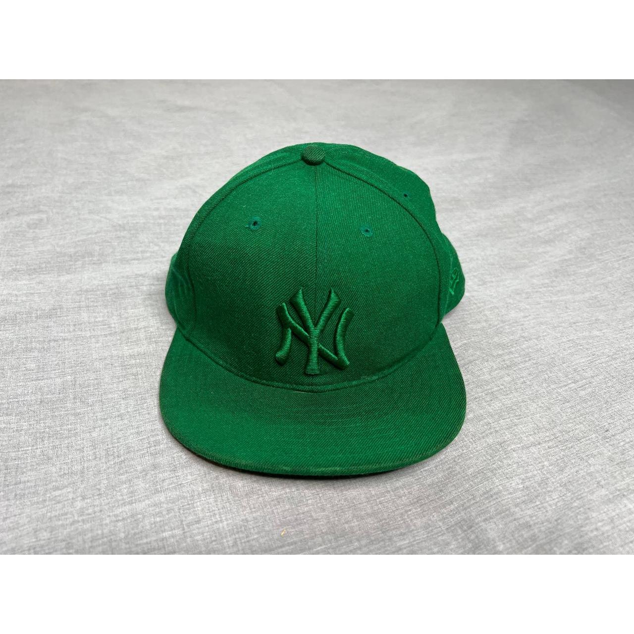 Yankees Fitted Hat 7 5/8 - Depop