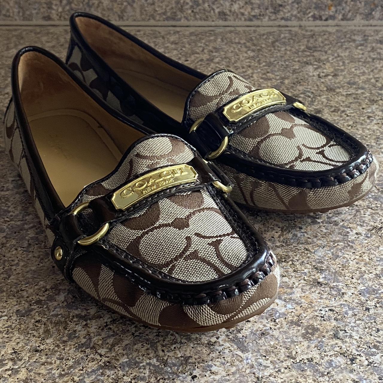 Coach deals felisha loafers