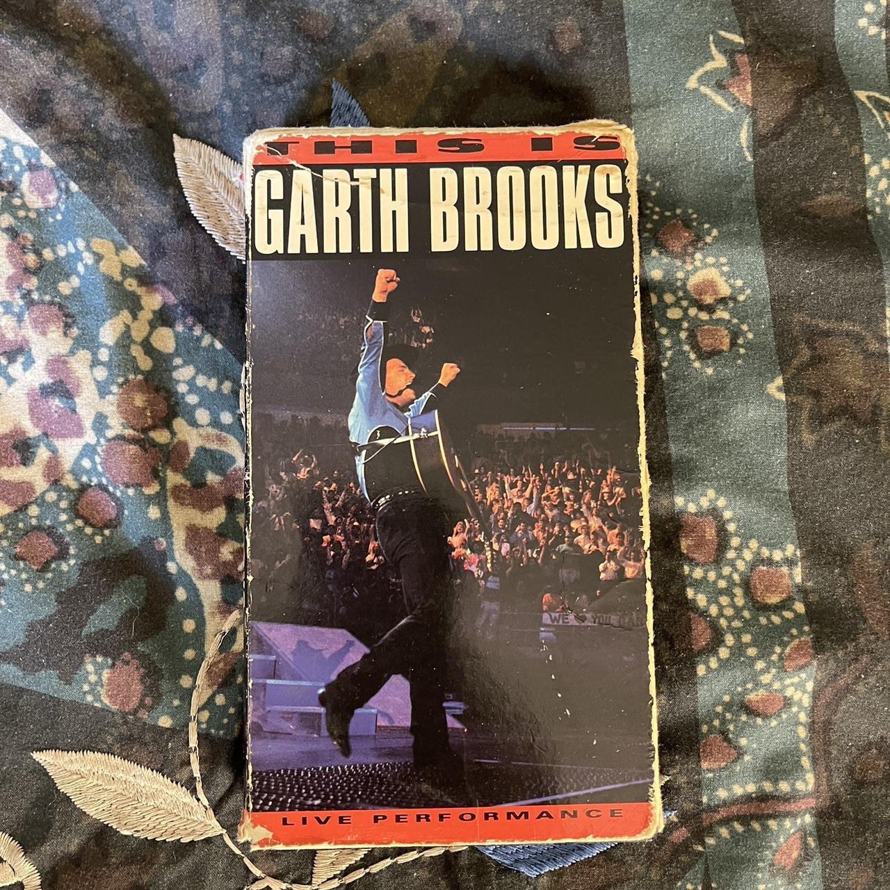 Garth Brooks, Accessories