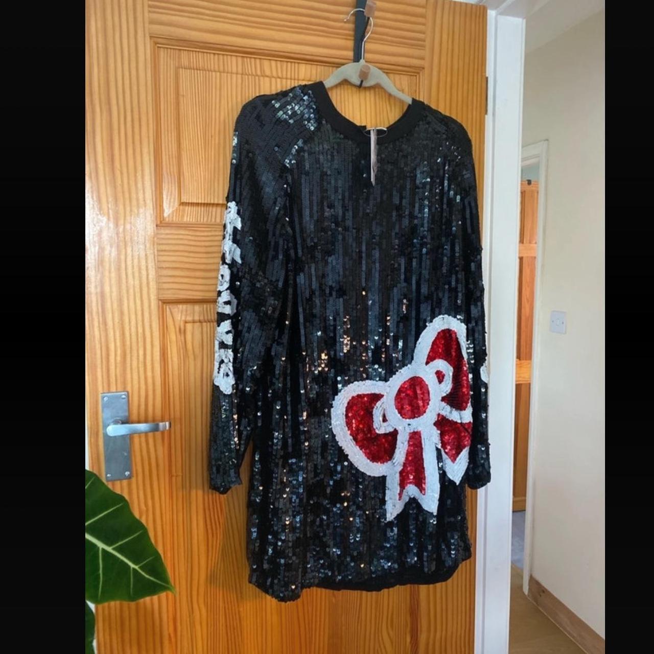 item listed by goldfish_swims
