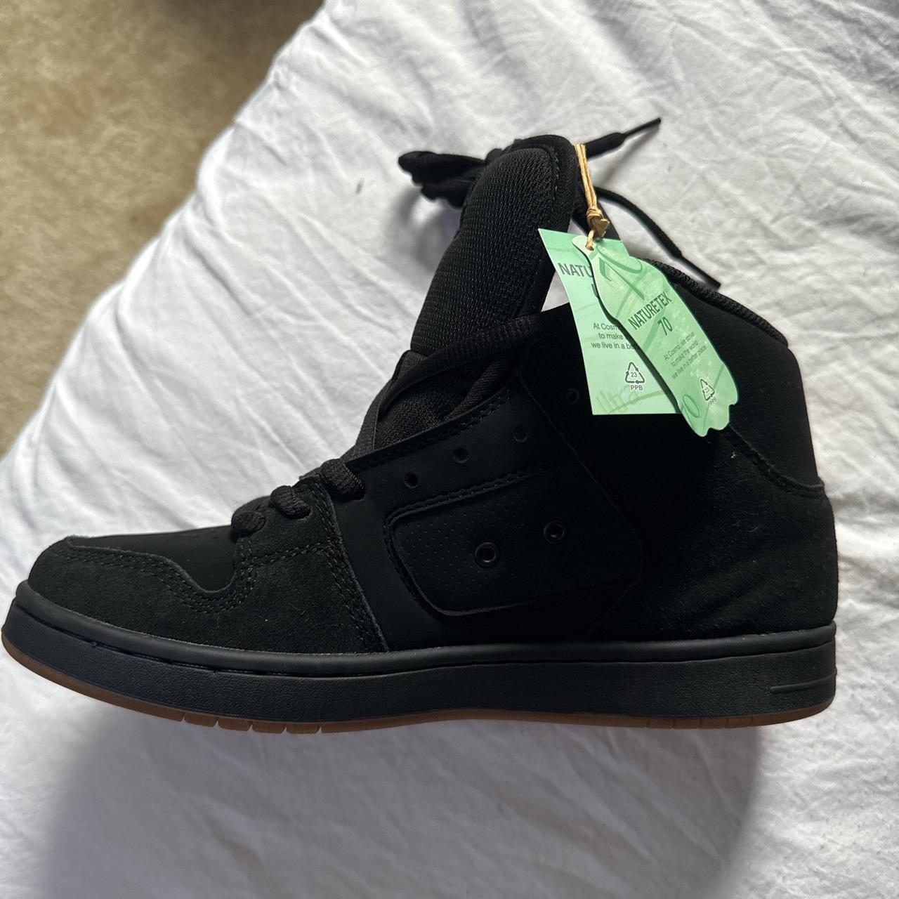item listed by armini7