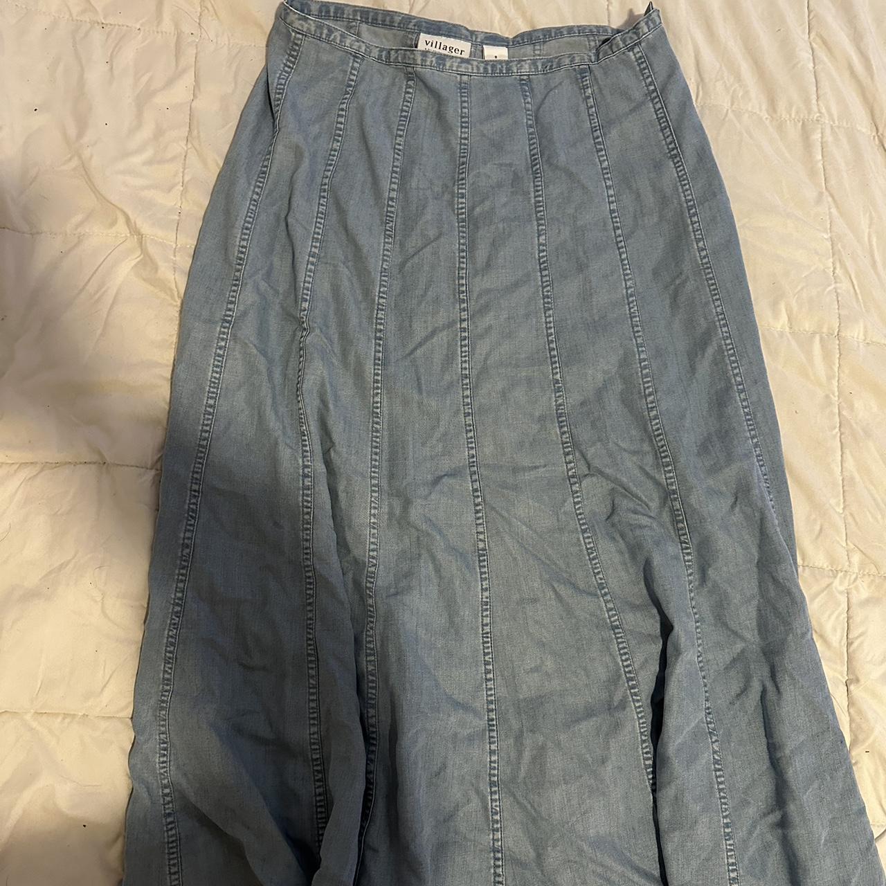 Liz Claiborne Women's Skirt | Depop