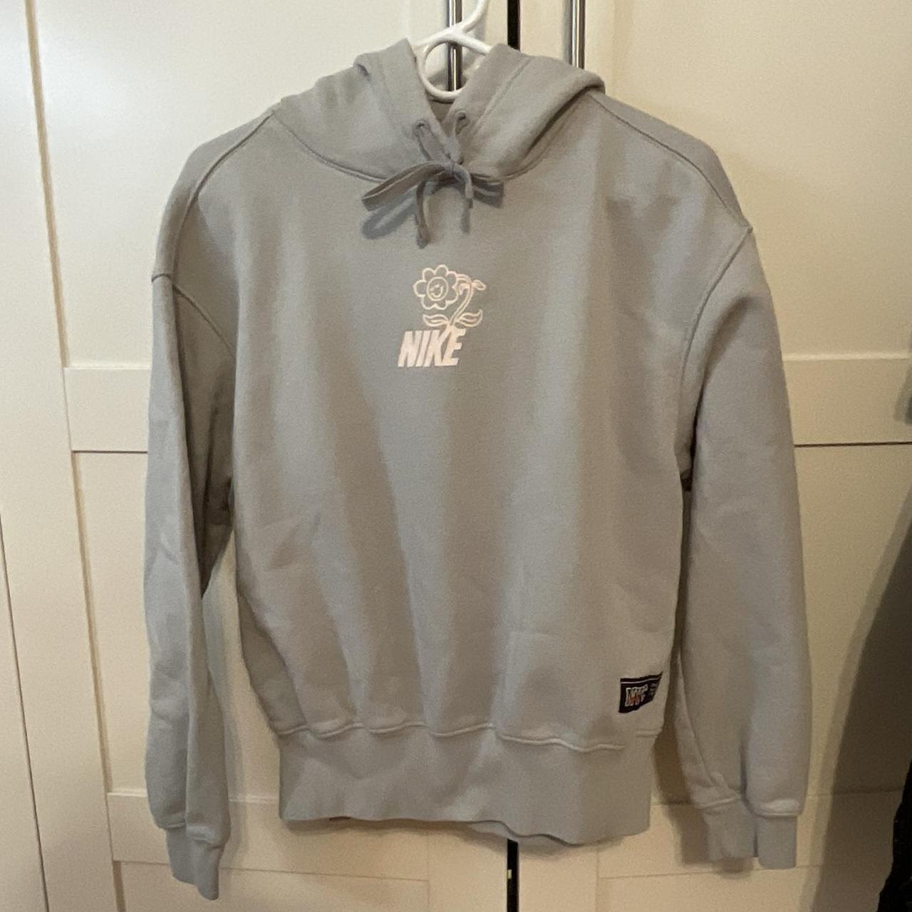 sage nike sweatshirt