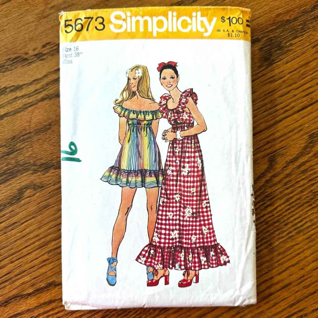 Vintage 1970s Simplicity 5673 Sewing Pattern Women's... - Depop