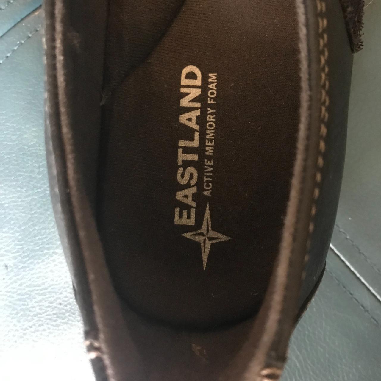 eastland mary jane shoes