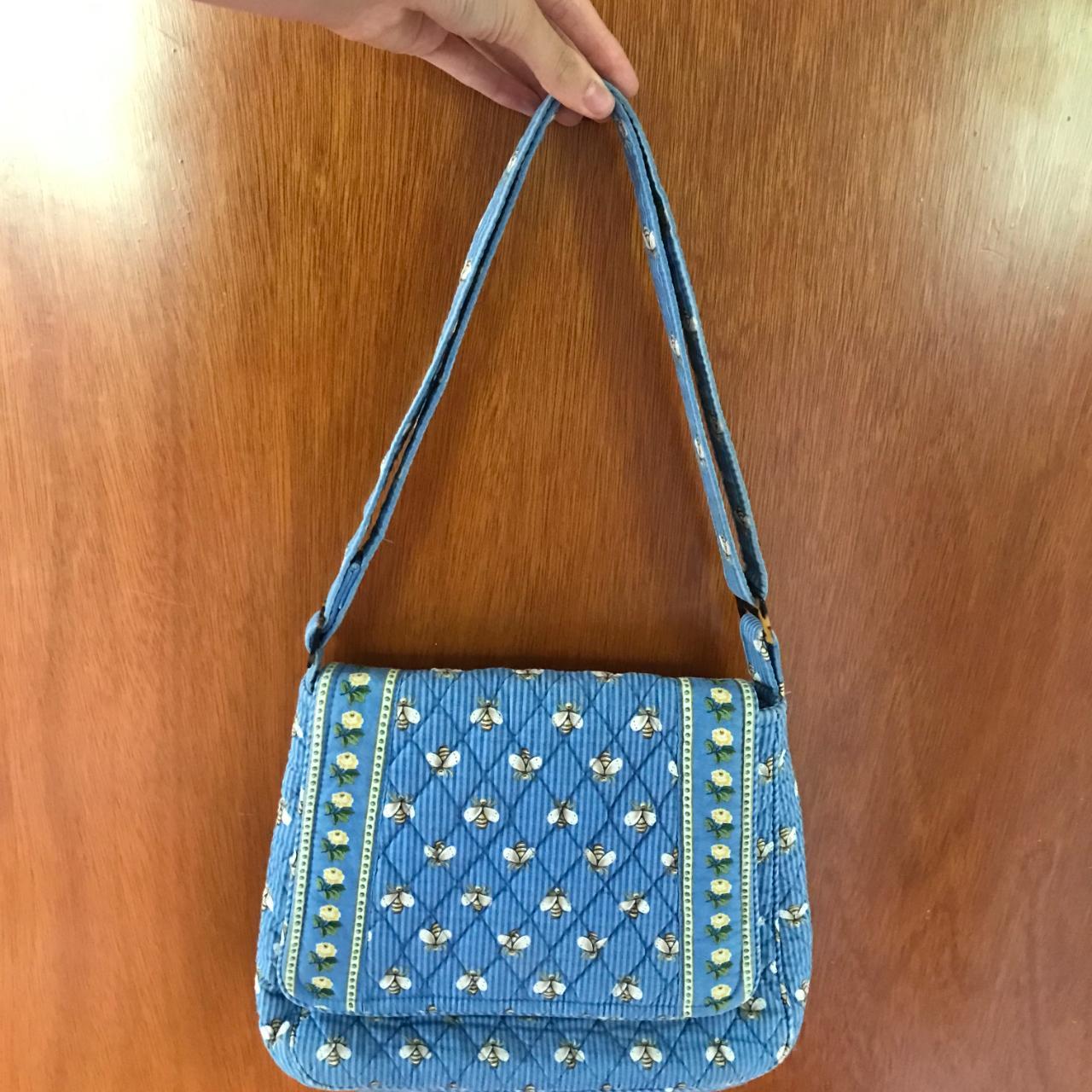 Blue Vera Bradley cross body/handbag Like New Open... - Depop