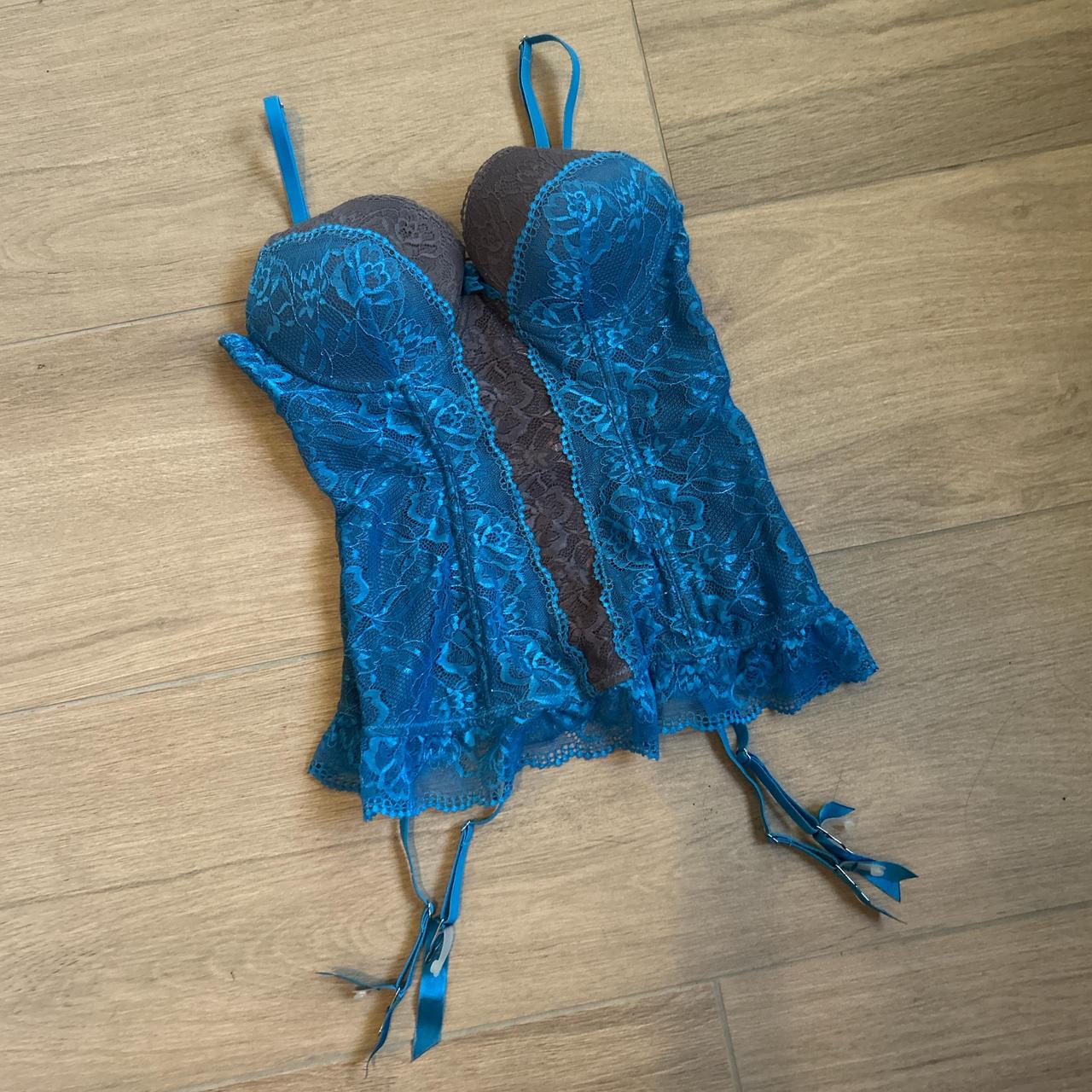 item listed by laylazclosett