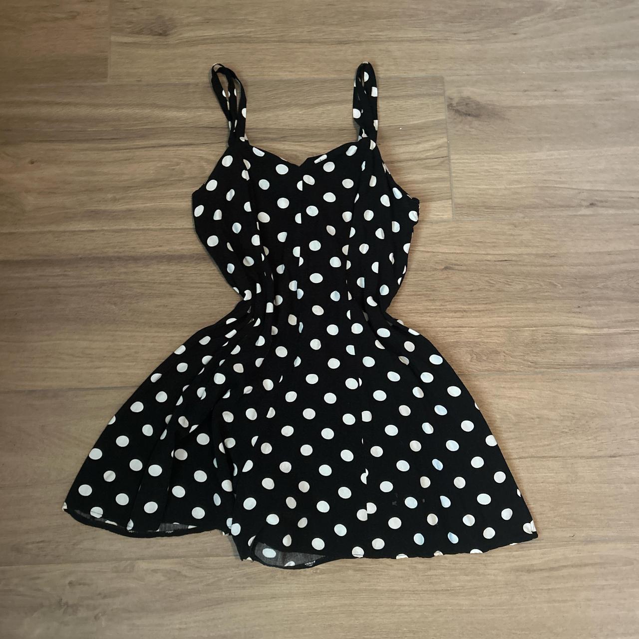 item listed by laylazclosett