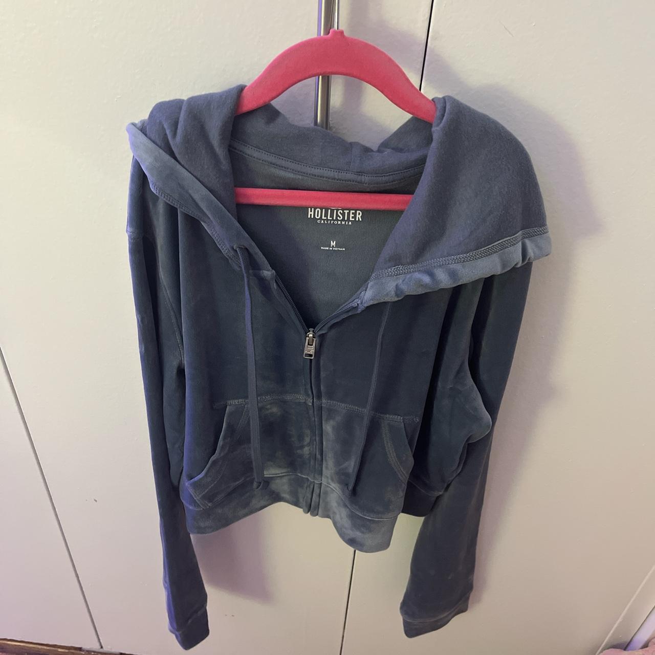 Grey Hollister Southern California hoodie. Size s - Depop