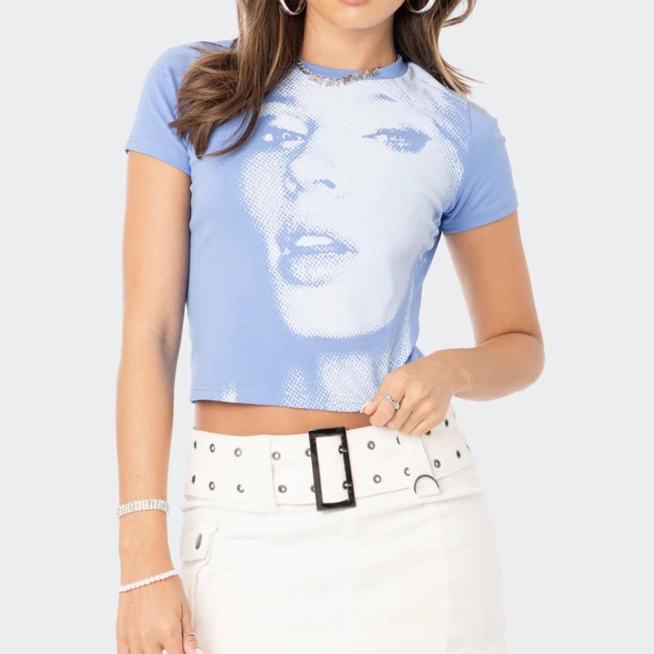 Edikted Women's Blue and White T-shirt (2)