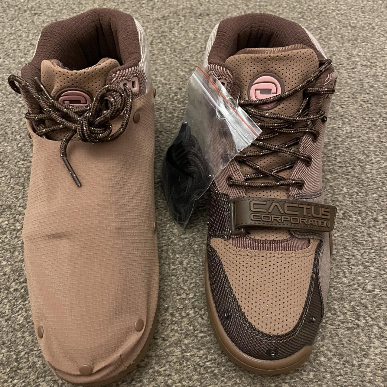 mens brown nike trainers