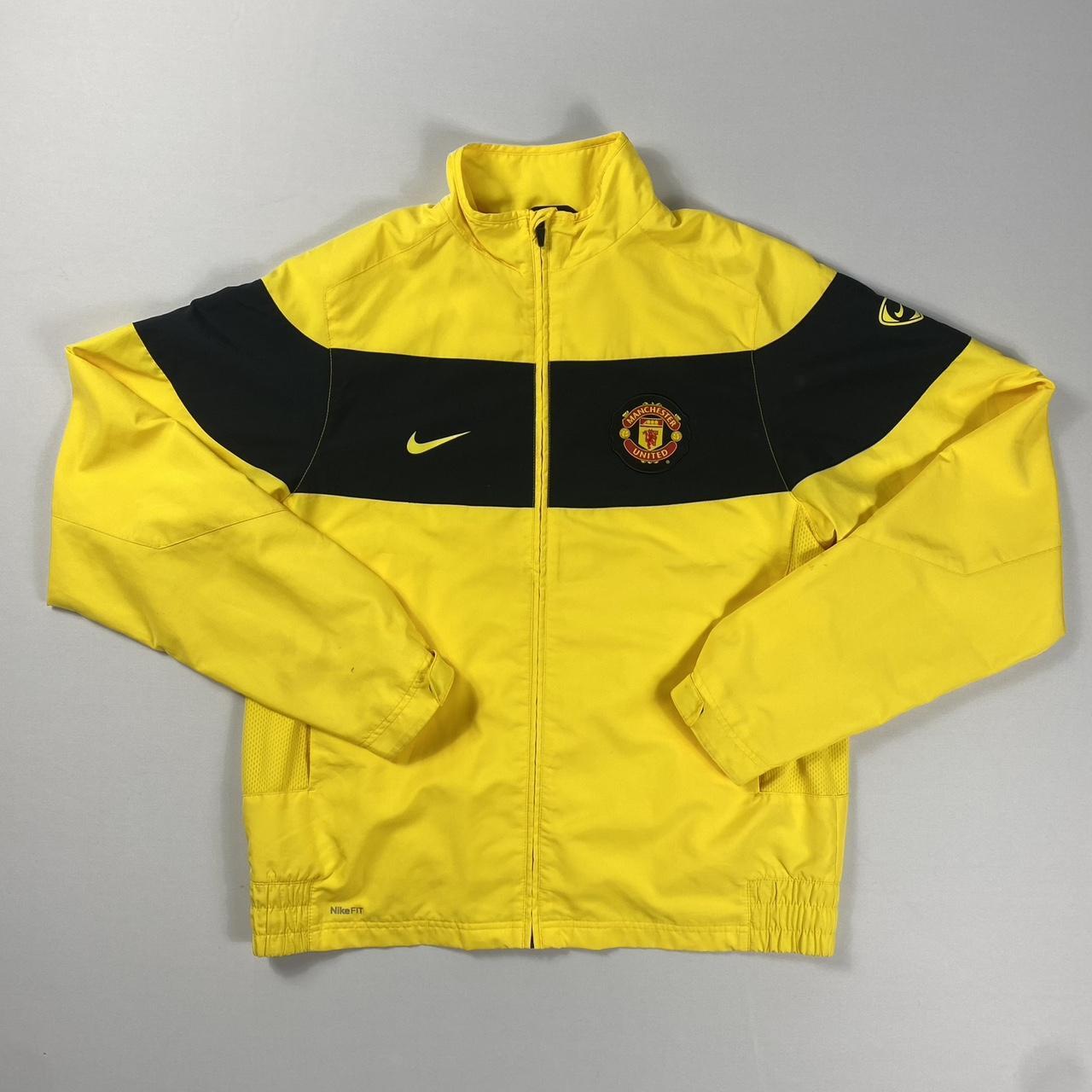 mens yellow nike jacket